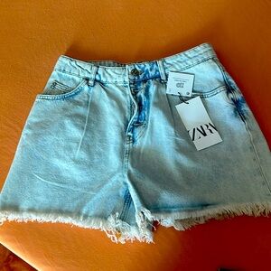Zara denim shorts NWT